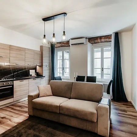 Dalia - By The House Of Travelers Apartment Como